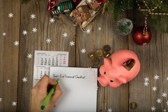 10 Financial New Years Resolutions Everyone Should Make - Southeast Bank